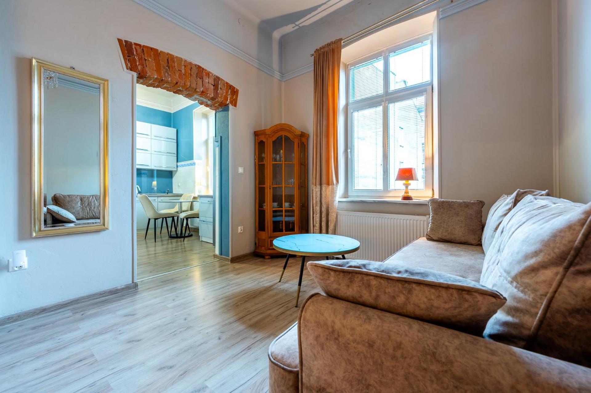 Apartamenty Przy Dworcu Przemysl Exterior photo